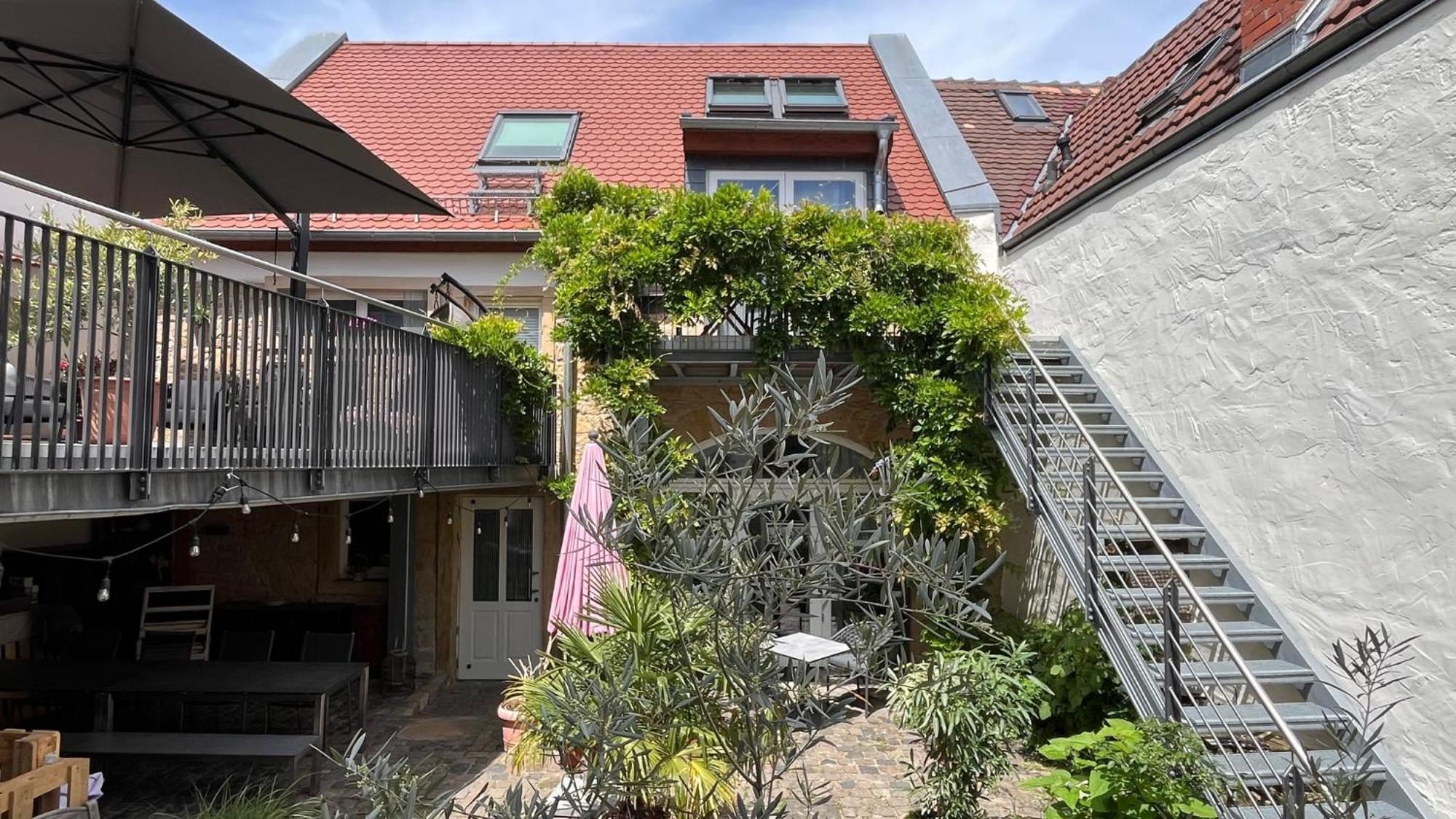 Die Franzoesin - Ingo Telschow & Catherine Tempier Gbr Deidesheim Exterior photo